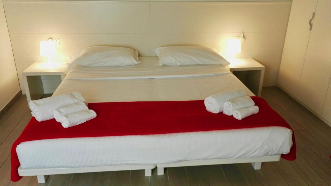 Residenza Cardo Massimo Ξενοδοχείο Βερόνα Εξωτερικό φωτογραφία